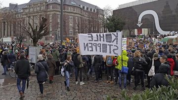 Fridays for Future am 15.03.2019 am Grabbe-Platz in Düsseldorf