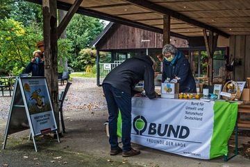 Stand der BUND Kreisgruppe im Arboretum Grenzenlust / 04.10.2020